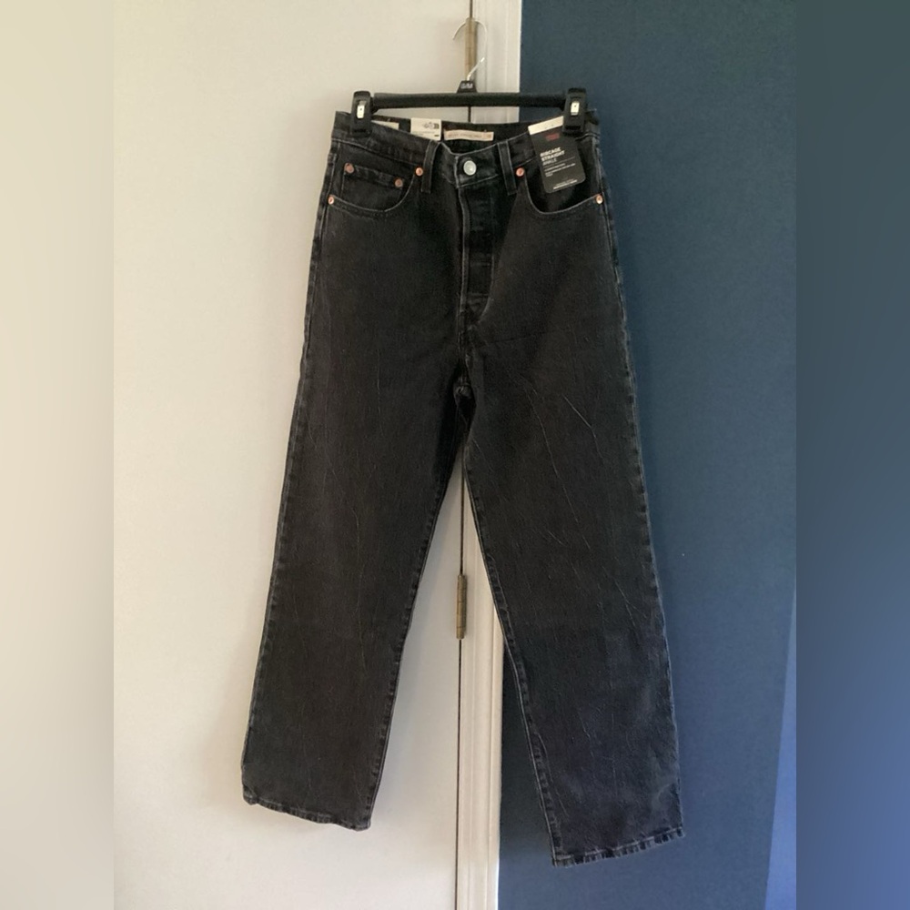 LEVIS ribcage straight ankle black denim jeans